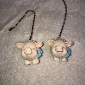 Pig Fan Pull Cords